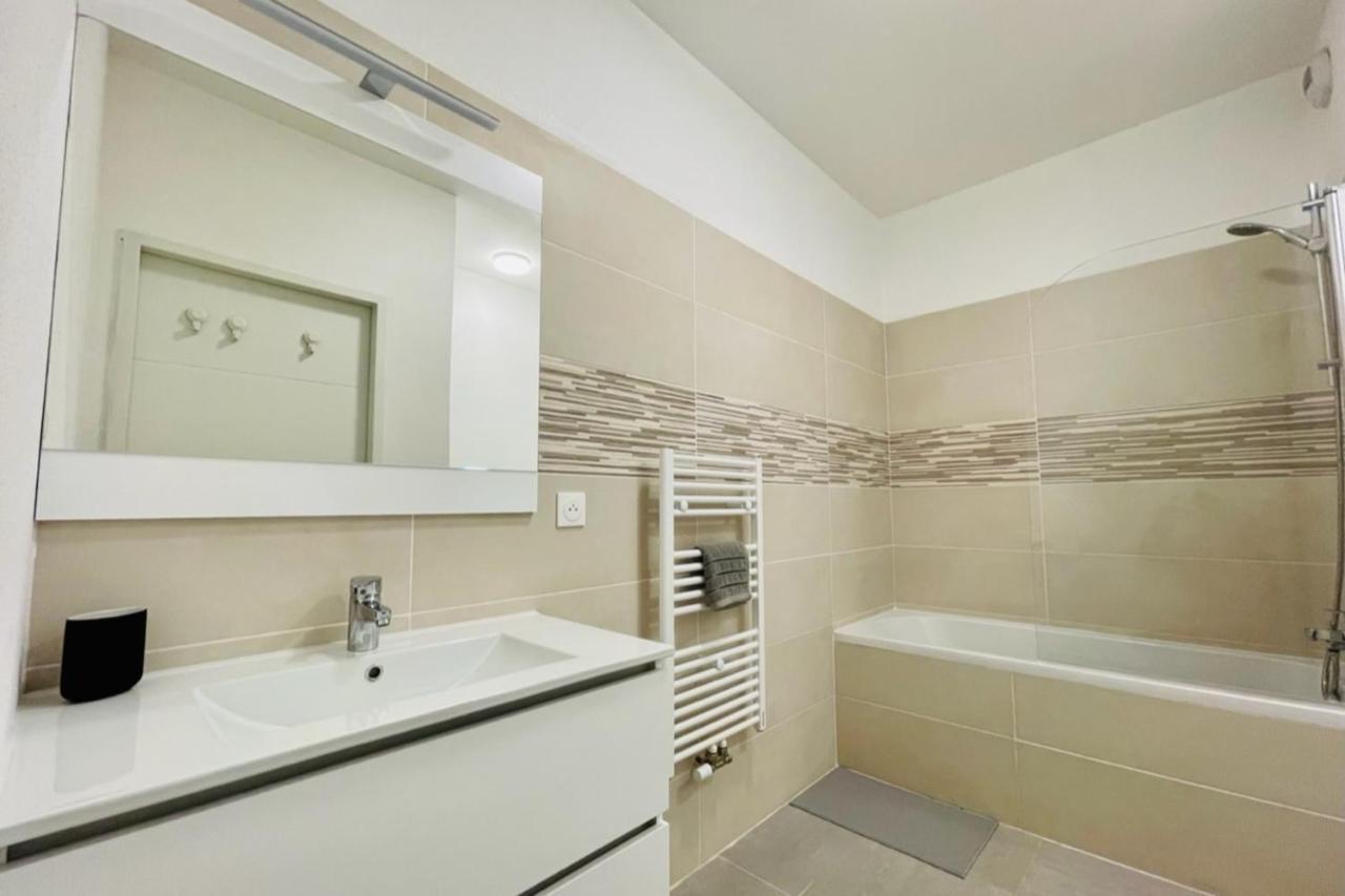 100 M Near The Cite Vauban In Appartement Briançon